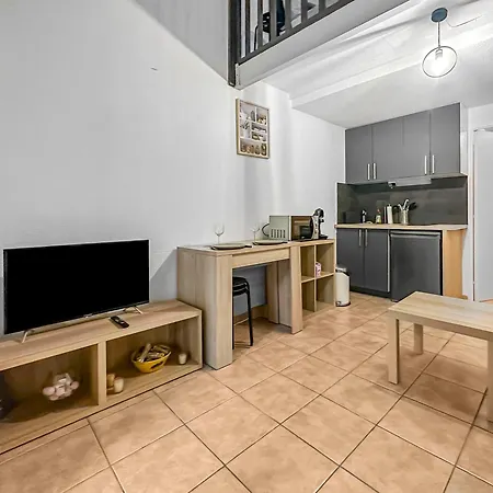 Bandolaise - 10 Min De La Apartment